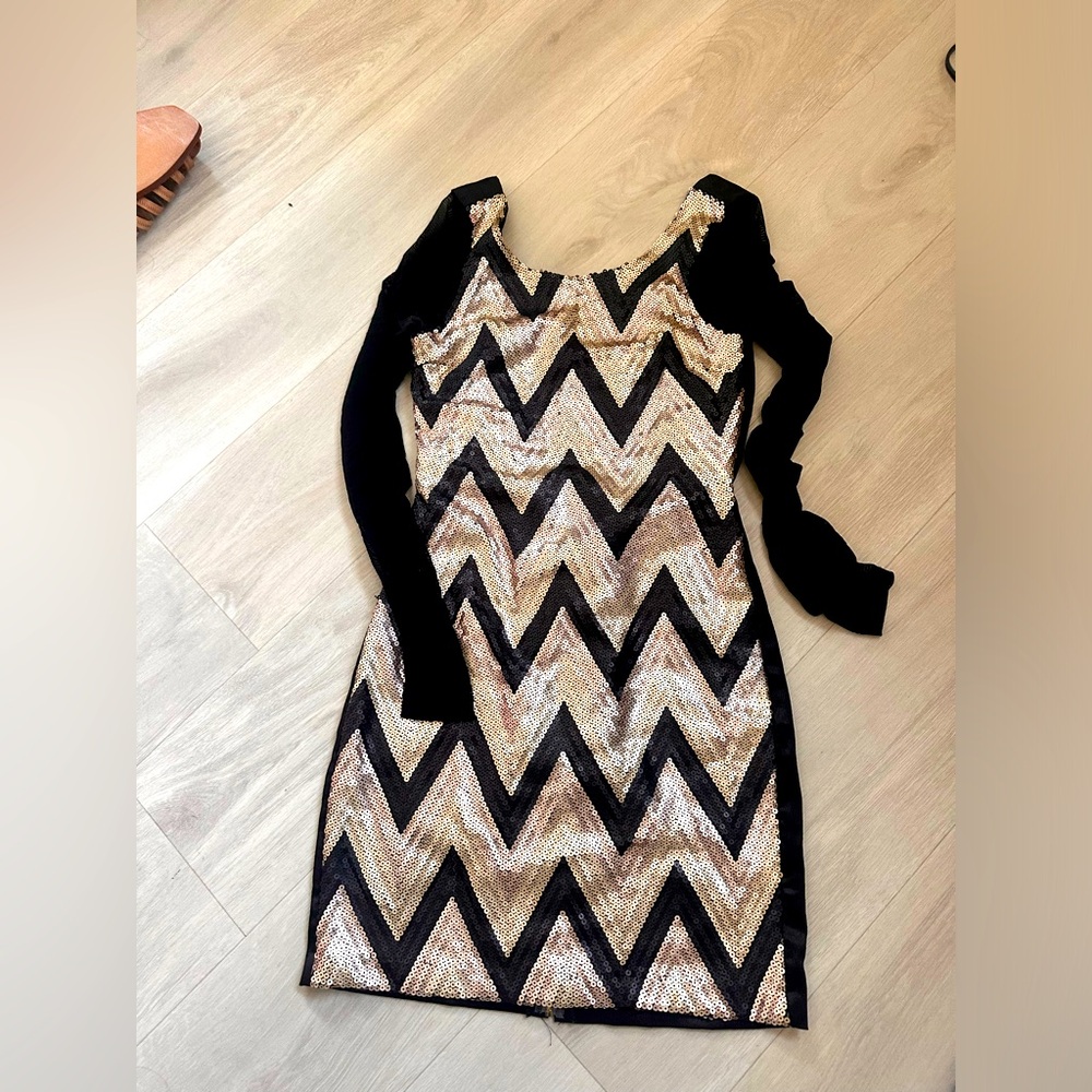 Teeze me dress. The perfect Vegas dress or a night out in the city!